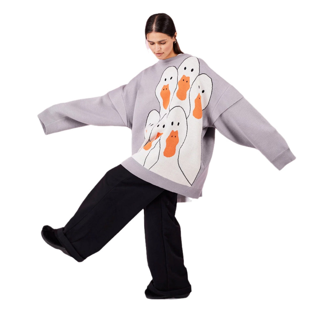 Lady Sweatshirt with creative duck pattern and casual cut Lune London