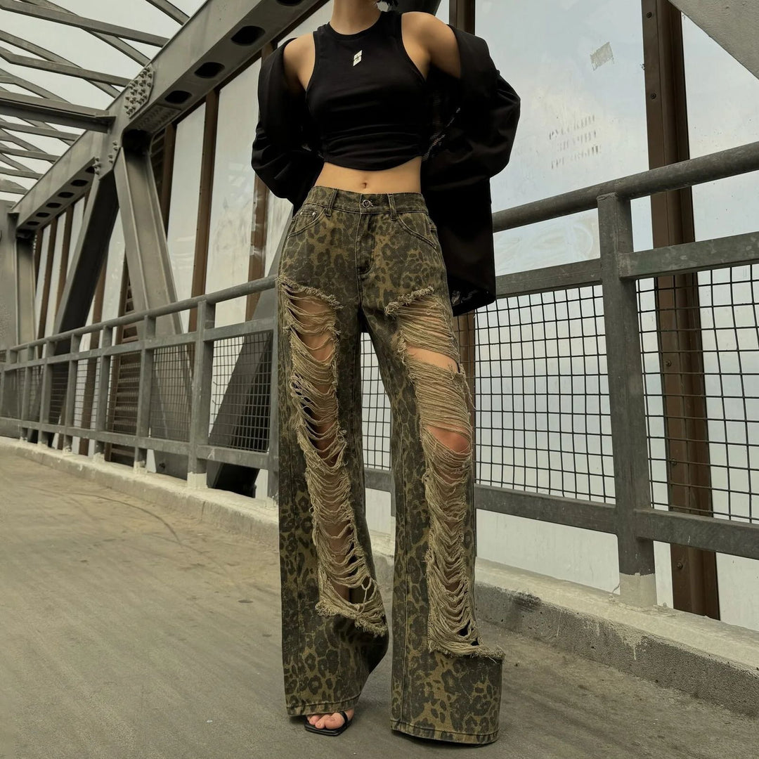Women's wide lion print jeans with frayed details Lune London