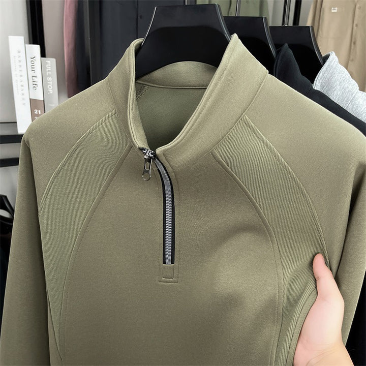 Trendy knitted sweater for men with high collar and zipper Lune London
