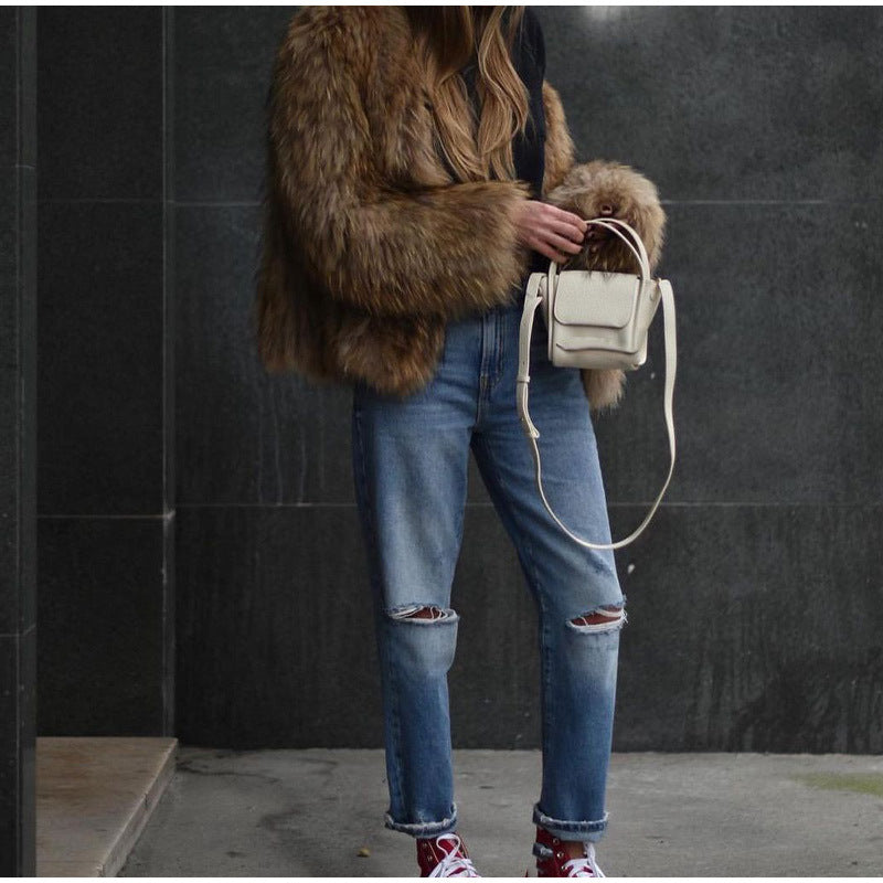 Ladies Luxurious Faux Fur Jacket in Oversized Cut Lune London