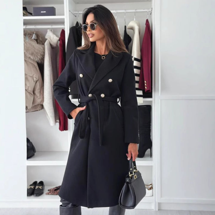 Women's double-stitched trench coat with a cinchable belt and elegant structure Lune London