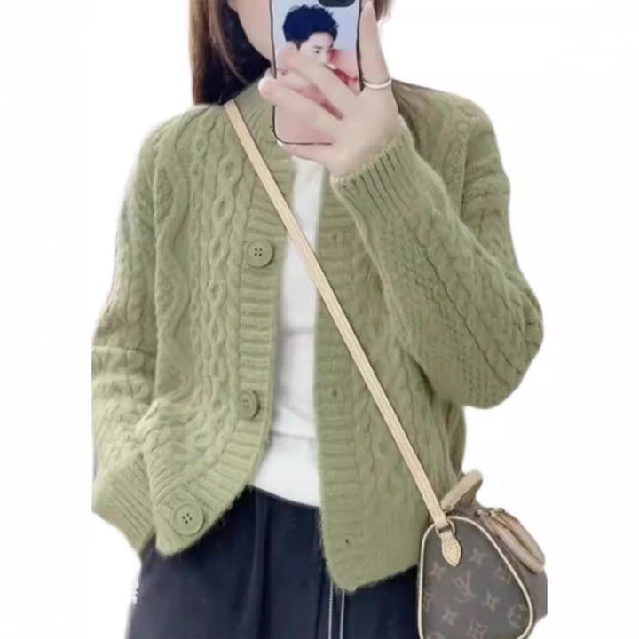 Women's knit jacket with a classic cable pattern Lune London