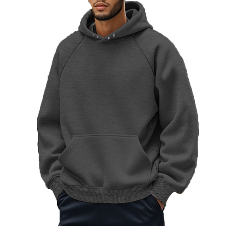 Comfortable hoodie for men with side pockets and kangaroo pocket Lune London