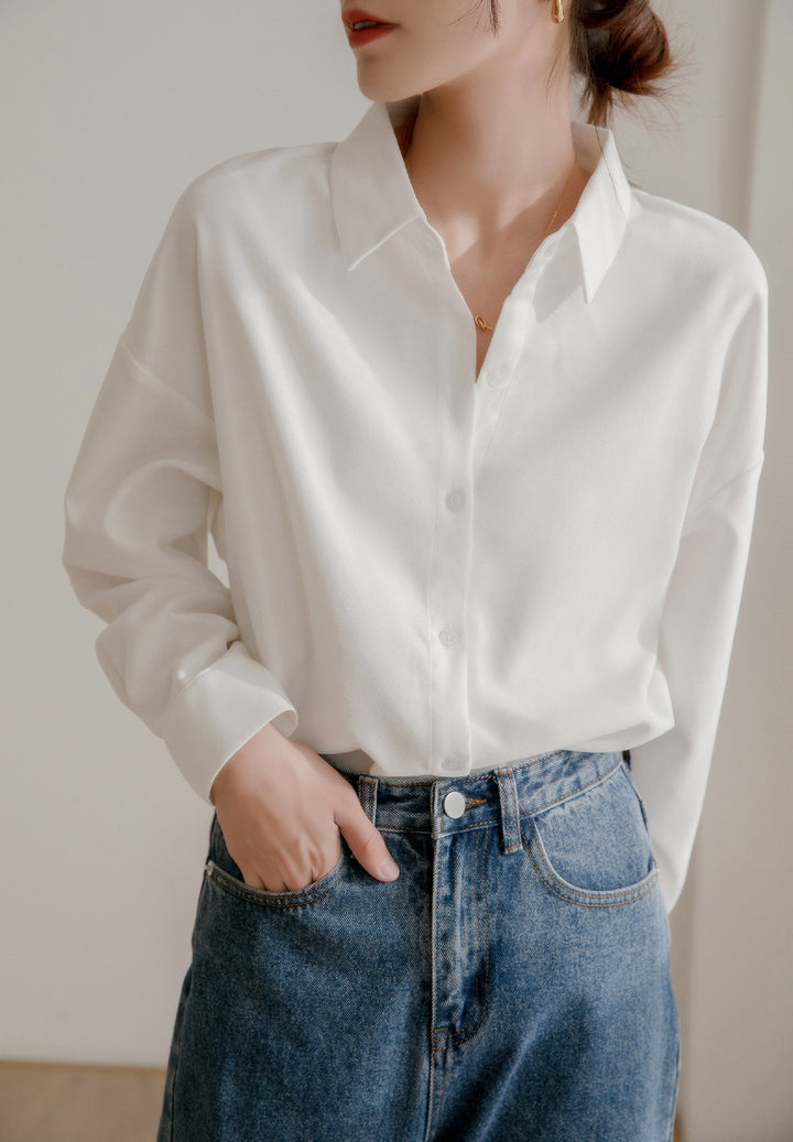 Blouse surdimensionnée pour femmes avec col élégant et coupe décontractée Chic & Stil