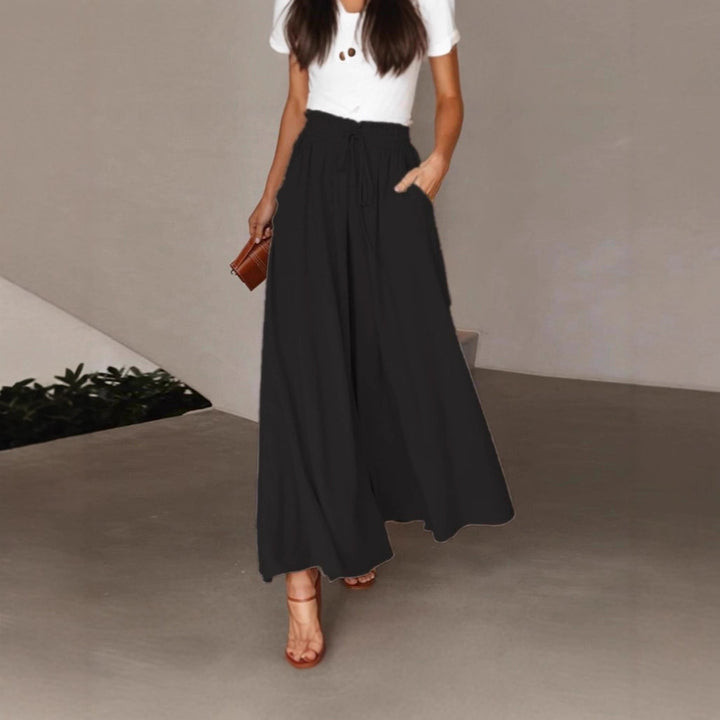 Wide-leg pants for women with elastic waistband and pockets Lune London