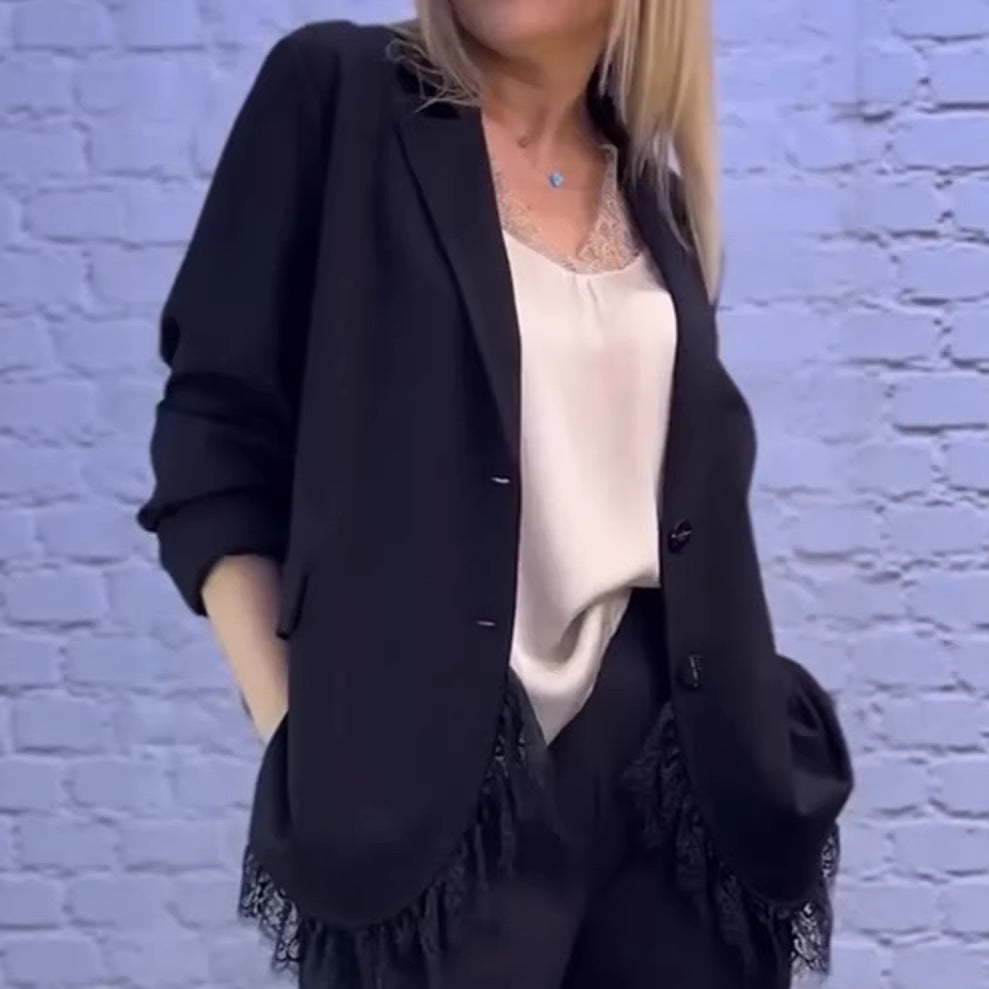 Veste blazer élégante pour femmes avec détails en dentelle Chic & Stil