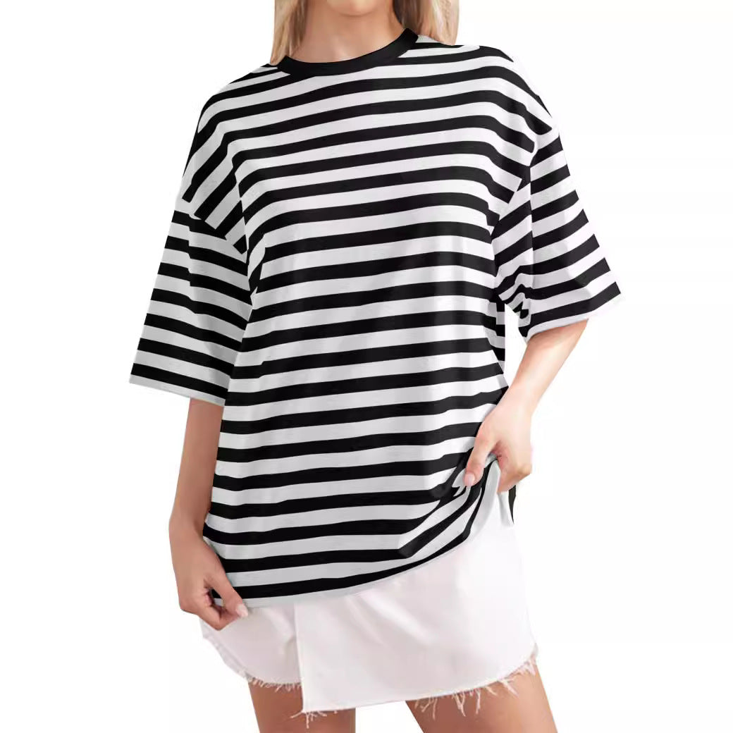 Casual oversized T-shirt for women with wide stripes Lune London