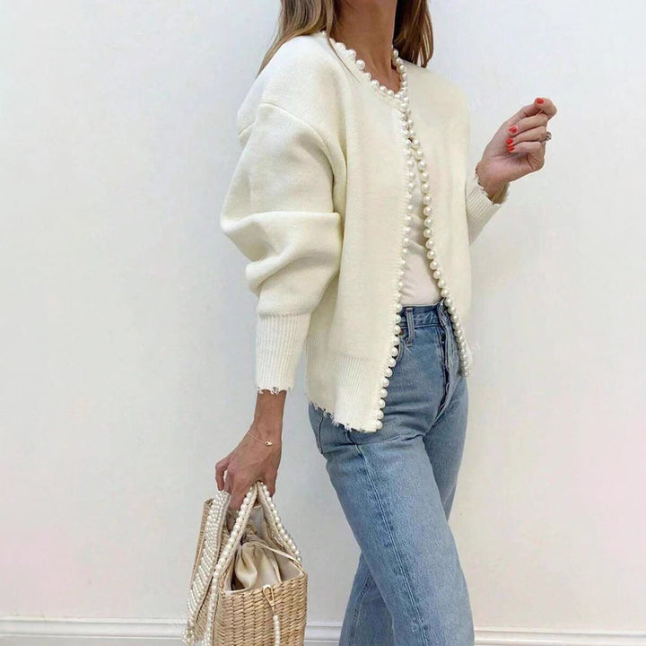 Lady cardigan with pearl decoration and chic stylish cut