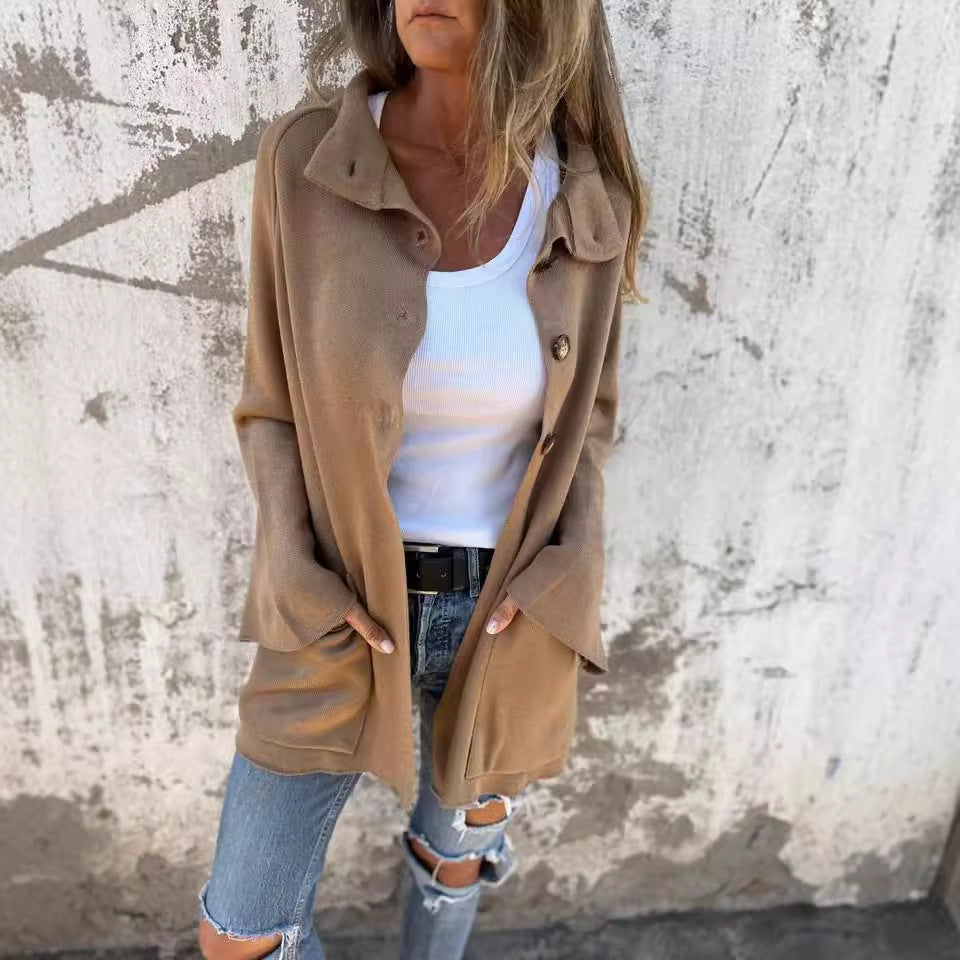 Women’s knit jacket with large pockets and relaxed fit Lune London