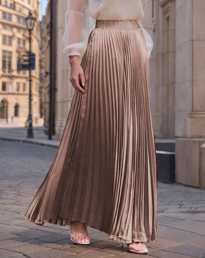 Pleated maxi skirt for women with elastic waist and flowy cut Lune London