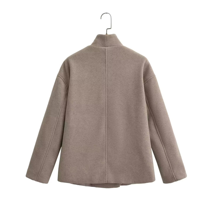 Women's trendy wool coat with double button closure Lune London