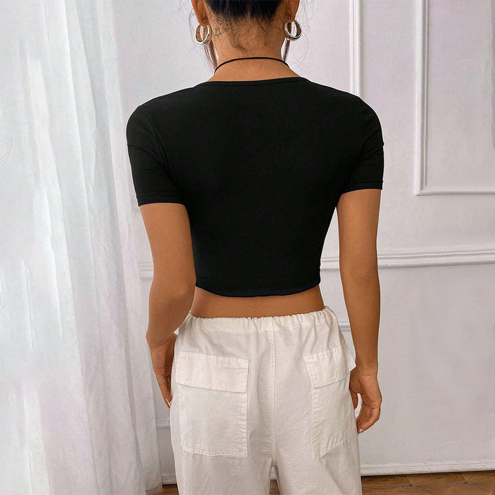 Top court for women with sweetheart neckline and trendy draped design Chic & Stil