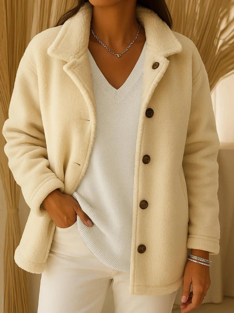 Veste en polaire pour femmes avec détails en boutons Chic & Stil