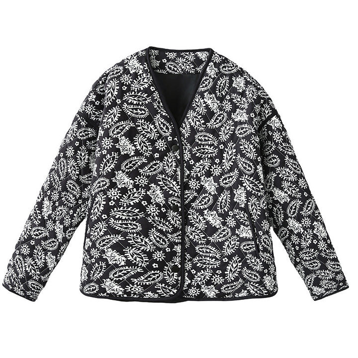 Quilted fall jacket for women with a unique floral pattern and practical pockets Lune London