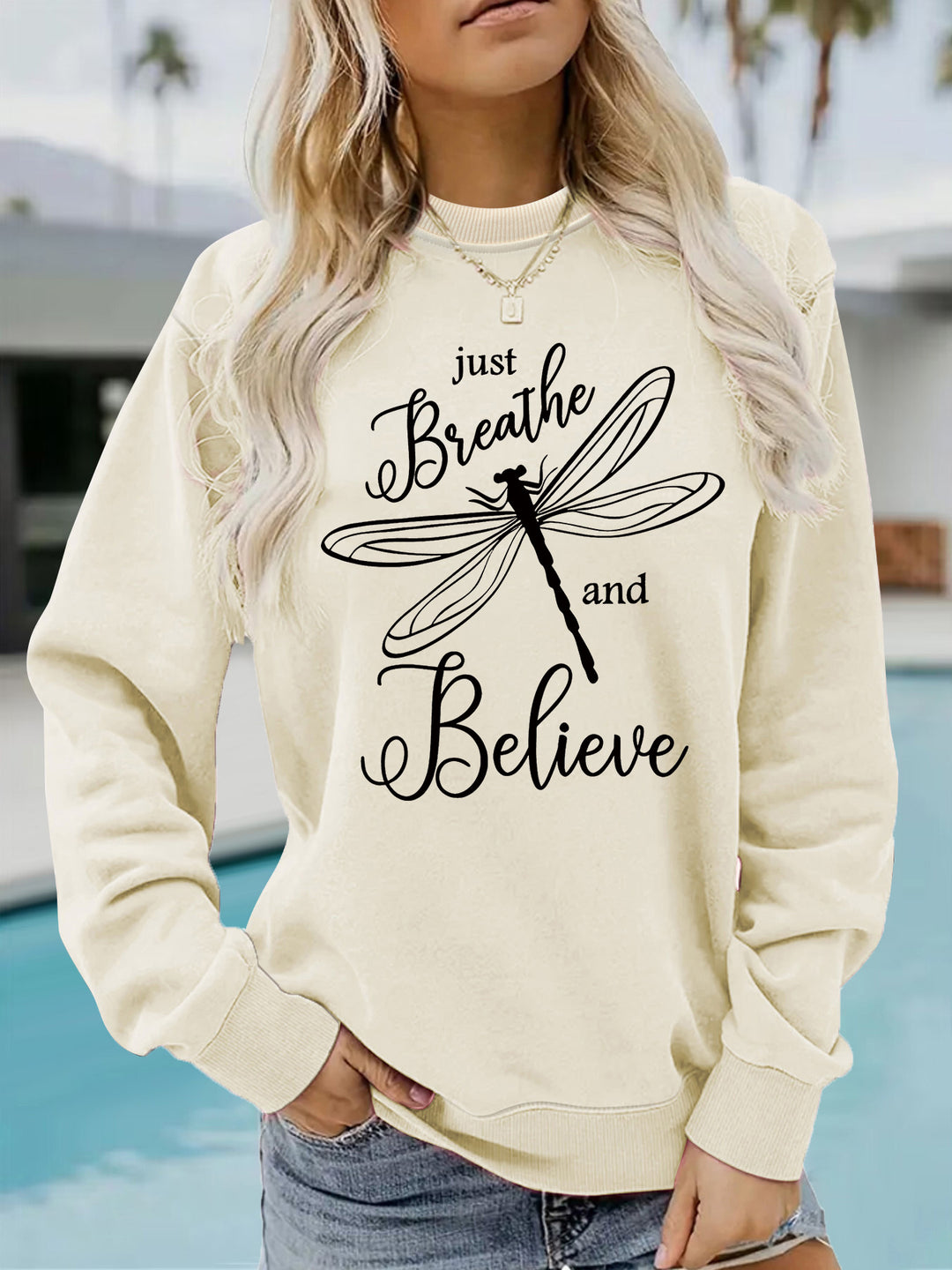 Sweat-shirt femme avec motif inspirant de cerf-volant et coupe décontractée Chic & Stil