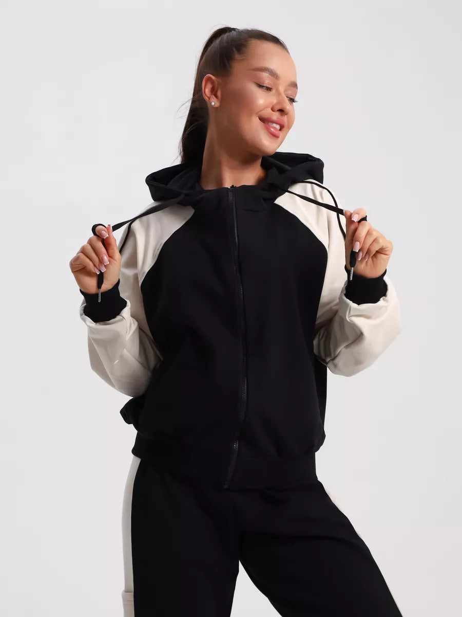 Lune London women's sporty loungewear set with hood and zip
