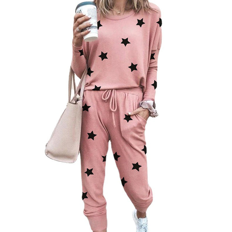 Casual lounge set for women with floral pattern and elastic waistband Lune London