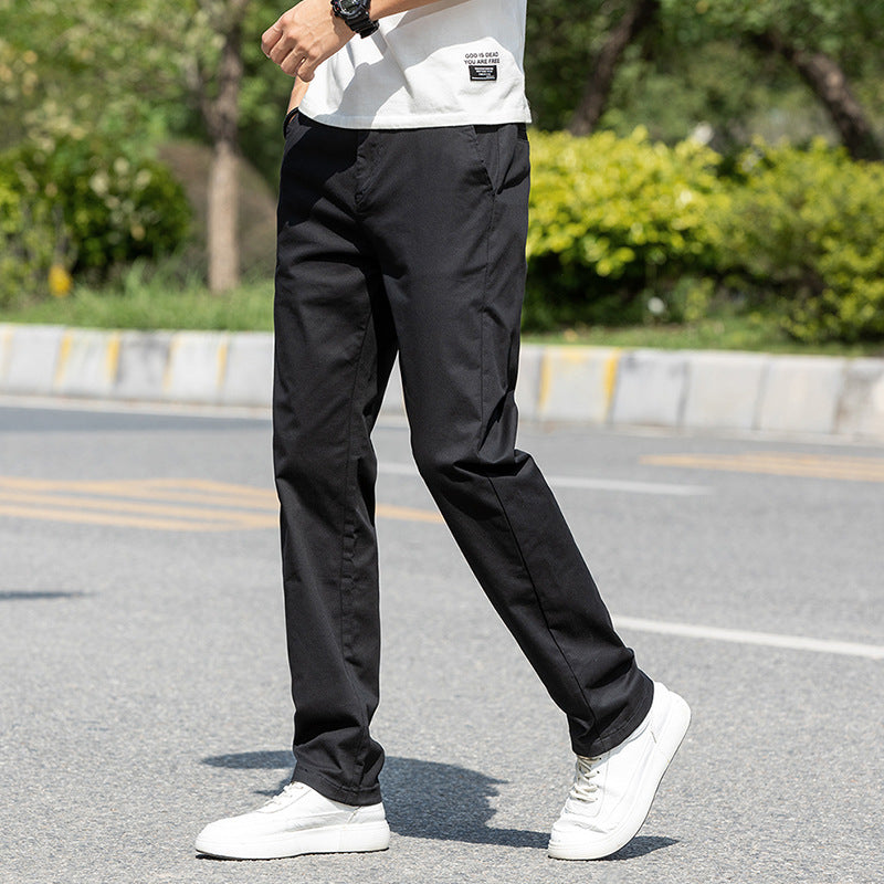 Light leisure pants for men with a practical cut and comfortable fit Lune London