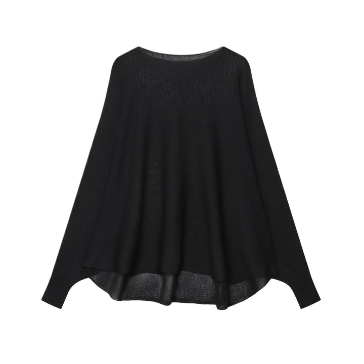 Casual knit sweater for women with a loose fit and a round neck Lune London