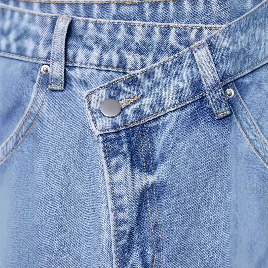 Ladies wide High-Waist Jeans Lune London