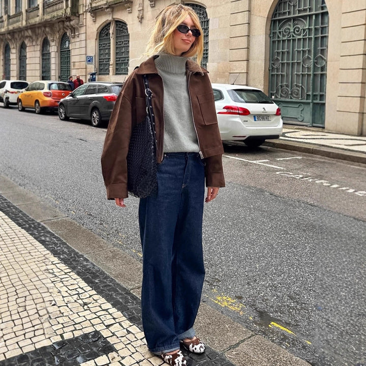 Oversized suede jacket for women with practical pockets Lune London