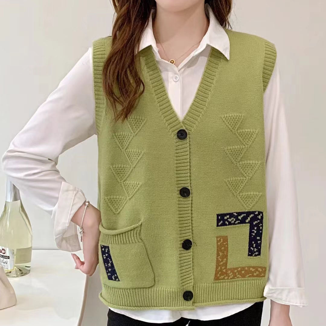 Knitted vest for women with V-neck and decorative pockets Lune London