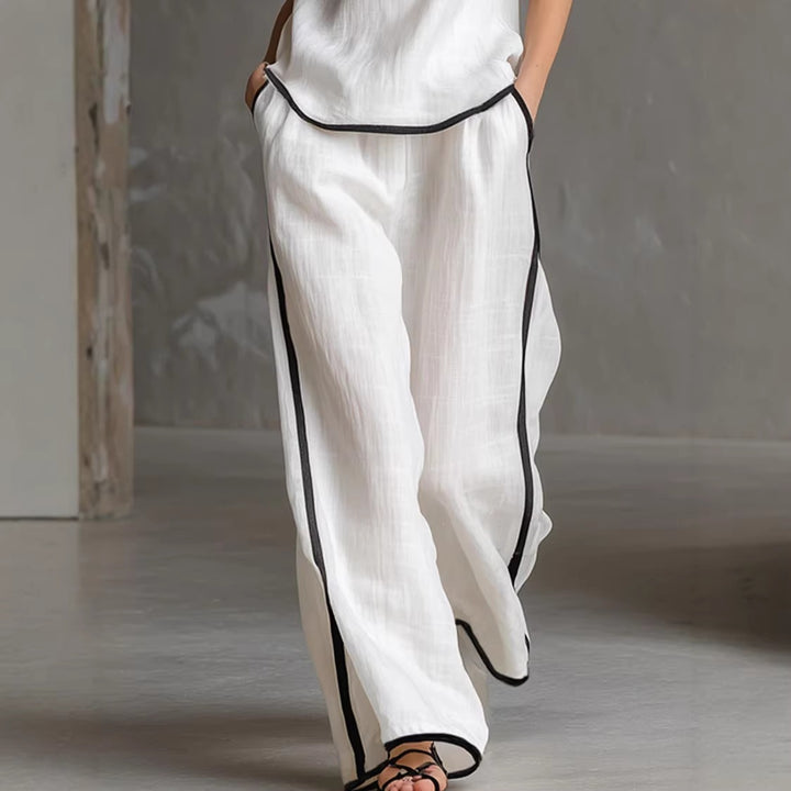 Women Elegant Two-Piece Set with Chic Top and Wide Pants Lune London