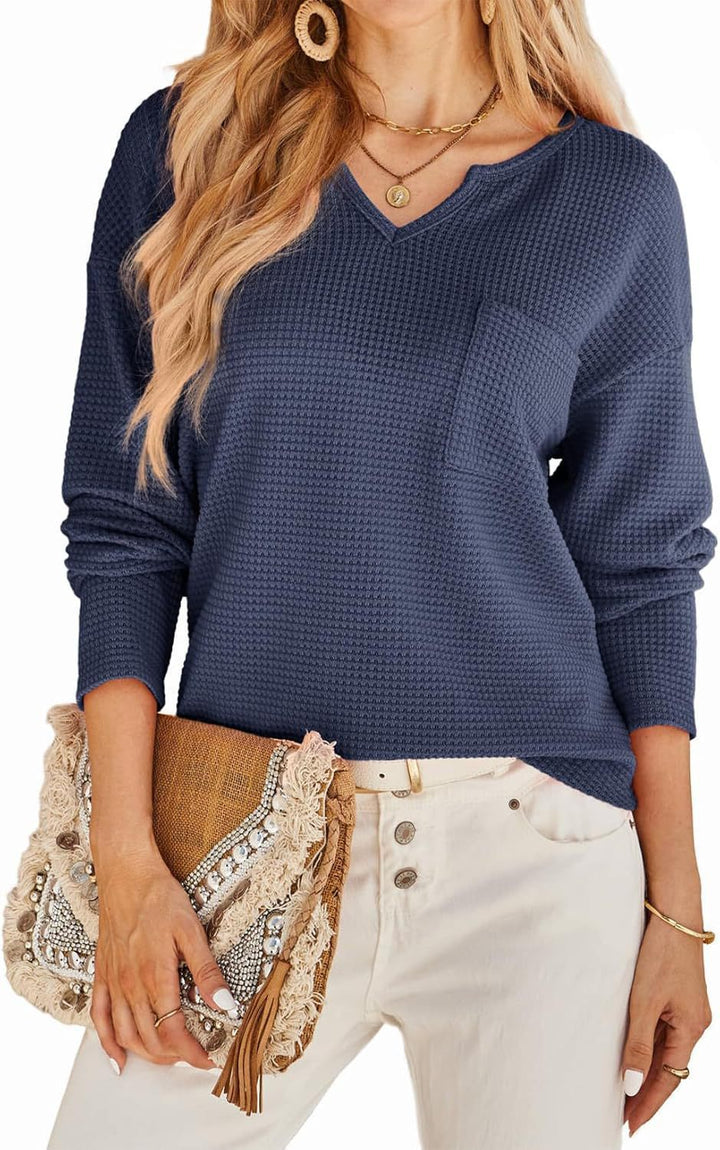 Women’s waffle knit sweater with V-neck and chest pocket Lune London