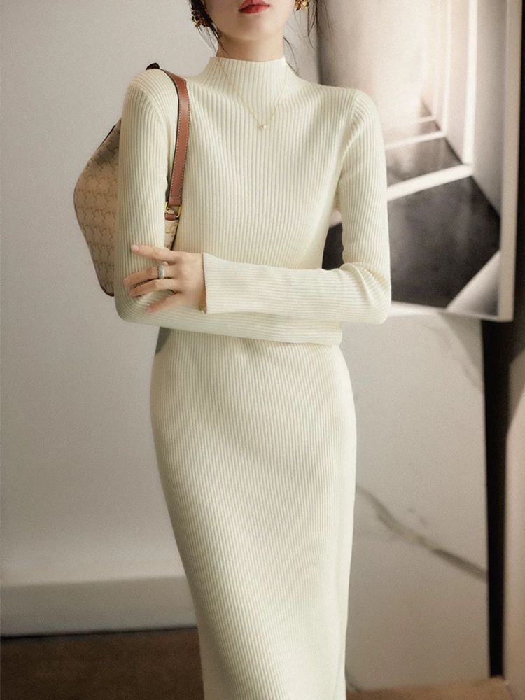 Robe tricotée élégante pour femmes avec col montant et motif à côtes fines