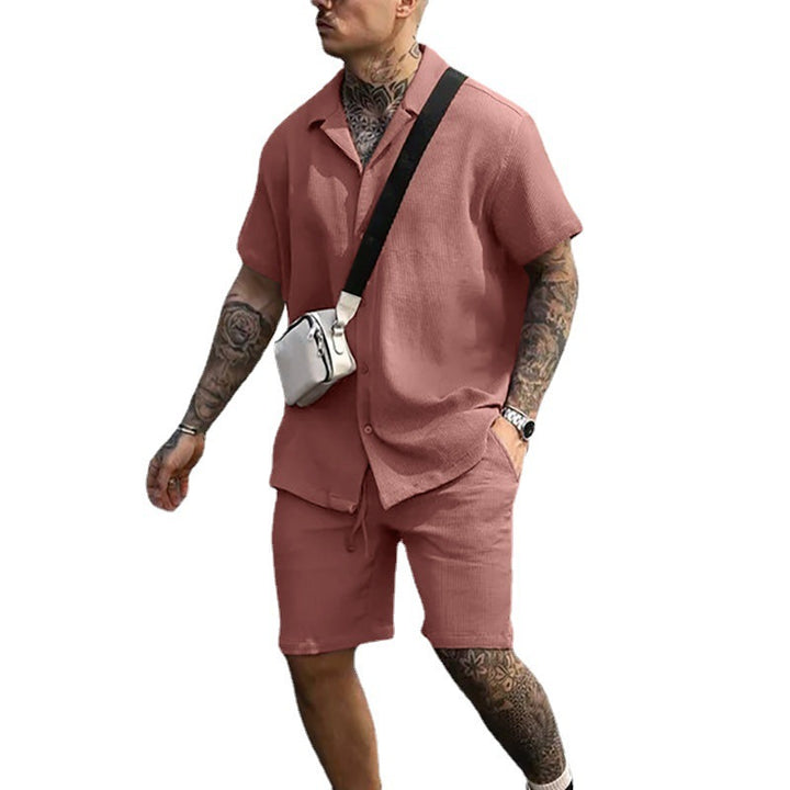 Casual short-sleeved shirt for men with a stylish fit and matching shorts Lune London