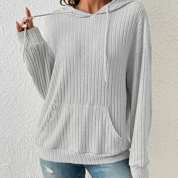 Casual hooded sweatshirt for women with fine ribbed knit and kangaroo pocket Lune London