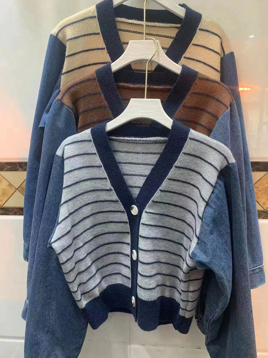 Fashionable knit jacket for women with a modern striped design and raglan sleeves Lune London