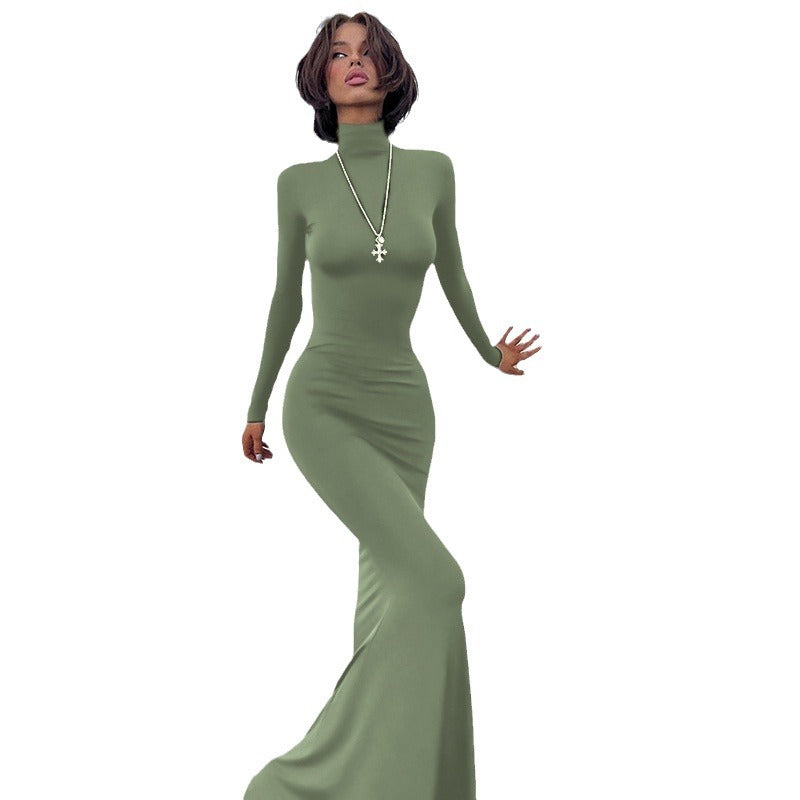 Fitted long dress for ladies with long sleeves and high collar and elegant cut Lune London