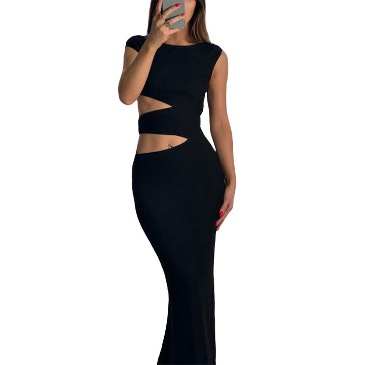 Robe maxi moulante pour femmes avec design découpé asymétrique Chic & Stil