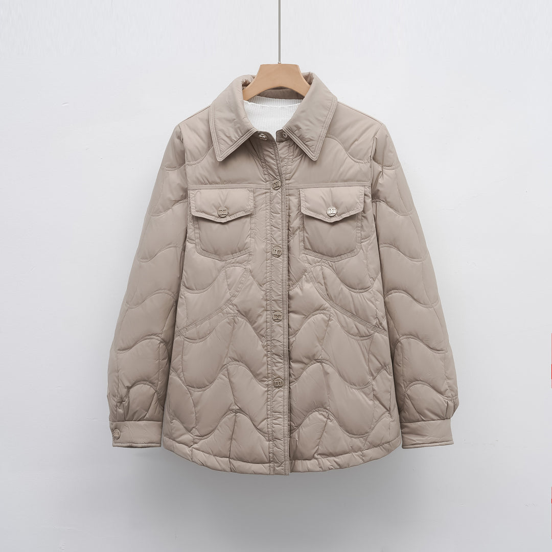 Ladies quilted outdoor jacket with pockets and comfortable fit Lune London