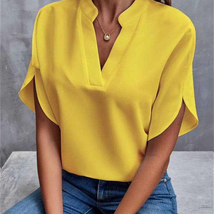 Lune London | V-Neck Women's Short Sleeve Shirt