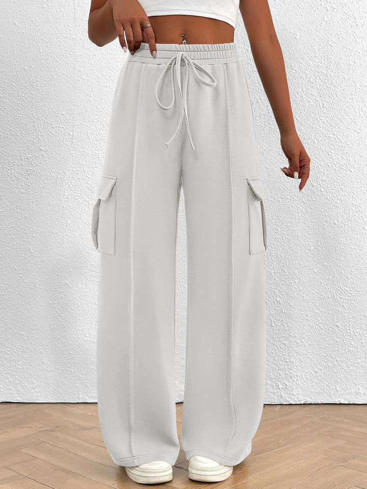 Cargo pants for women with a relaxed fit, elastic waist, and practical pockets Lune London