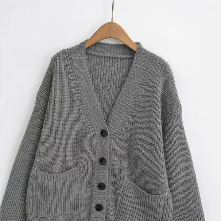 Knit jacket for women with large pockets and button details Lune London