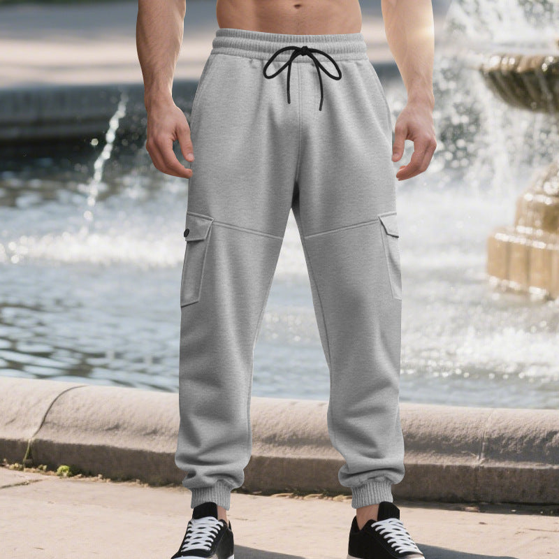 Casual cargo jogger pants for men with practical side pockets Lune London