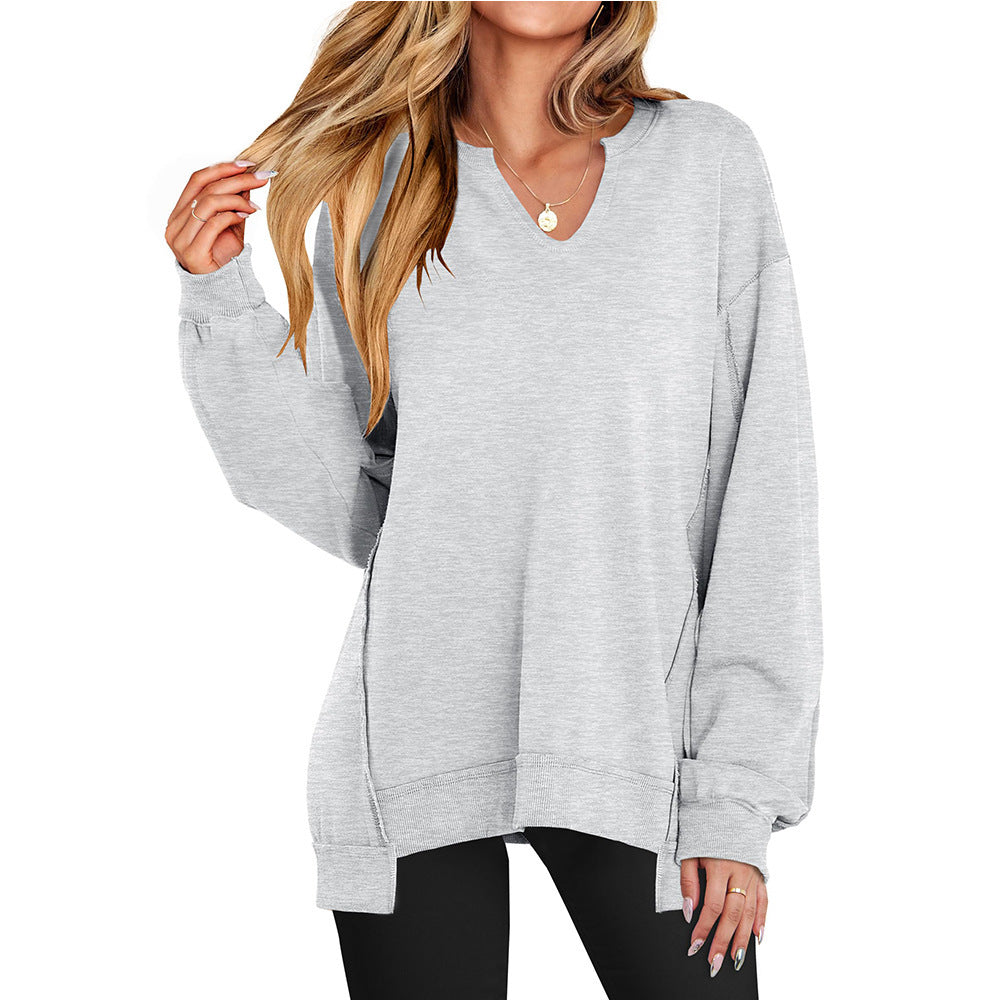 Women casual sweater with V-neck and raglan sleeves Lune London
