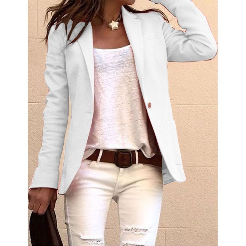 Modern women's jacket with a slim fit and elegant detail Lune London