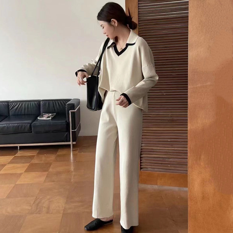 Elegant and casual knit set for women with V-neck and wide hem Lune London