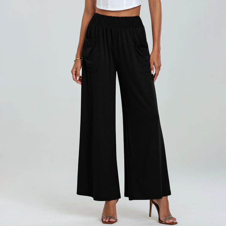 Wide palazzo pants for women with elastic waistband and practical pockets Lune London