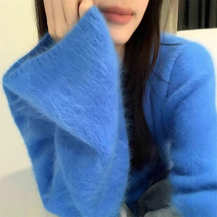 Women's sweater in soft and fluffy material Lune London