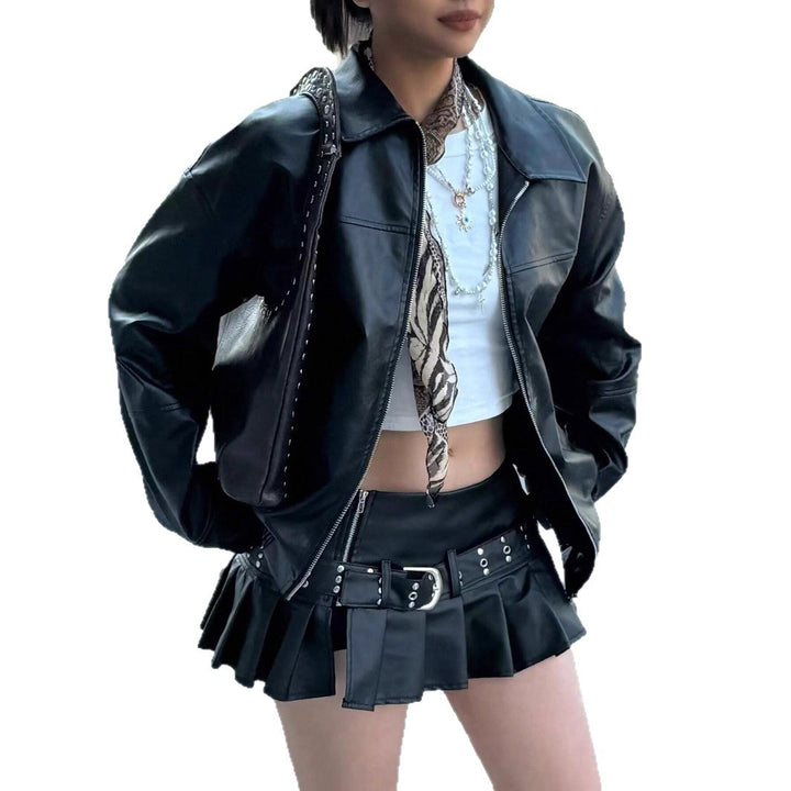 Short leather jacket for women with a stylish cut and practical details Lune London