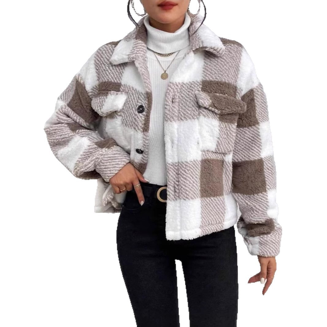 Women’s plush jacket with checkered look, featuring chest pockets and button closure Lune London