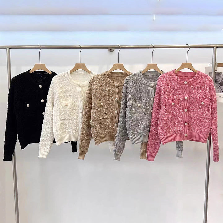 Trendy knit jacket for women with decorative buttons and a relaxed fit Lune London