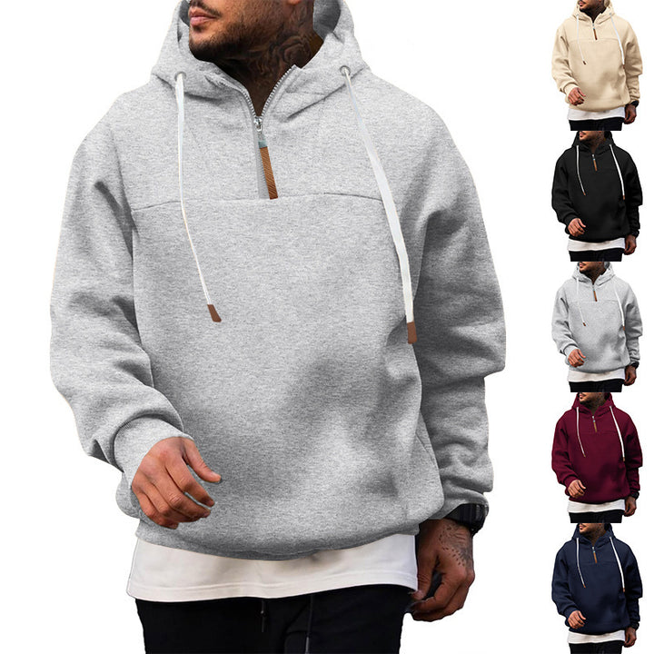 Trendy hooded sweatshirt for men with zip and practical kangaroo pockets Lune London