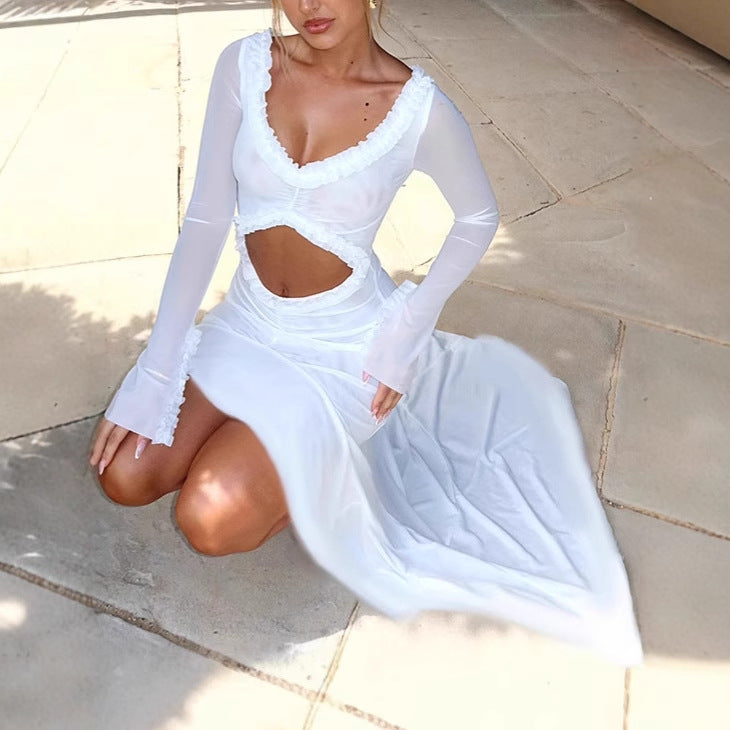 Ladies Elegant Off-Shoulder Maxi Dress with Refined Cut-Out Details and Chic Floating Hem