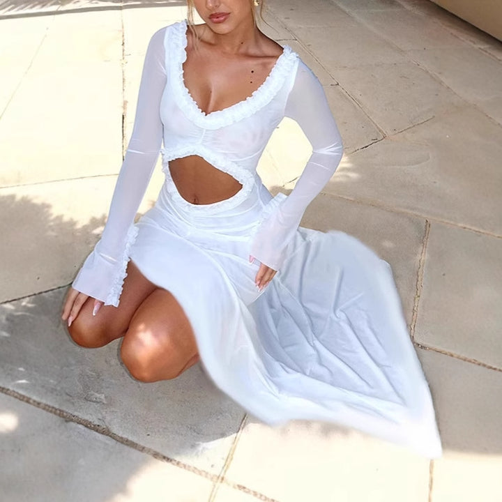 Ladies Elegant Off-Shoulder Maxi Dress with Refined Cut-Out Details and Chic Floating Hem